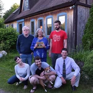 Meet your Posher, Ailis